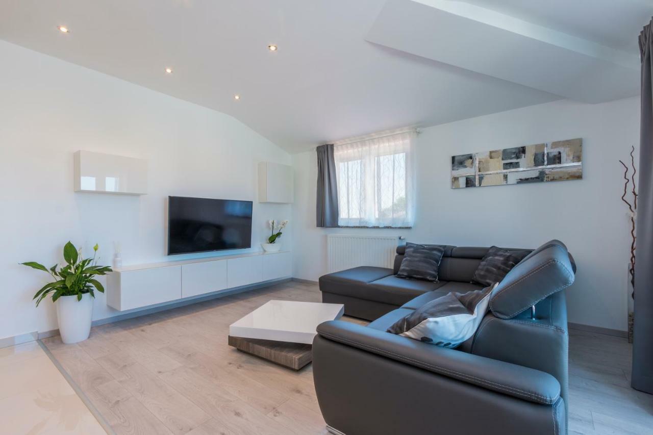 Apartments Igor Medulin Ngoại thất bức ảnh
